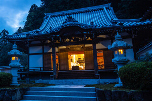 TEMPLE HOTEL TAKAYAMA ZENKO-JI