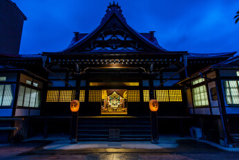 TEMPLE HOTEL TAKAYAMA ZENKO-JI